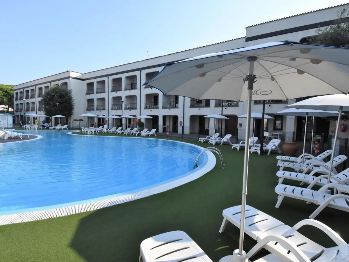 Apartment Michelangelo-4 By Interhome Lido di Spina Italy